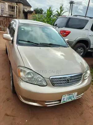 Toyota Corolla 2005 Gold
