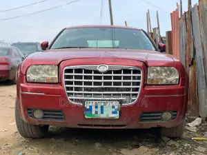 Chrysler 300 Base RWD 2007 Red