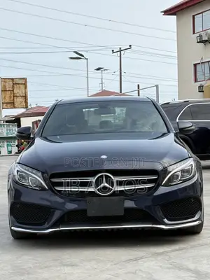 Mercedes-Benz C300 Luxury 4dr AWD 4Matic Sedan (2.0L 4cyl 7A) 2015 Blue