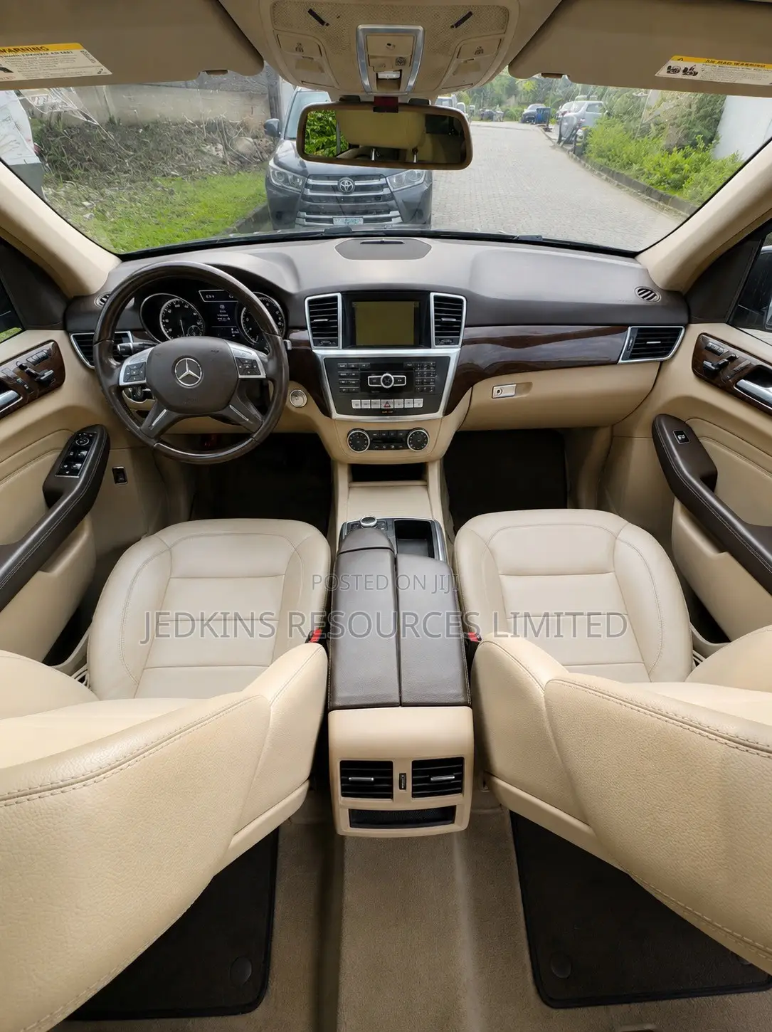 Mercedes-Benz M Class 2012 Brown