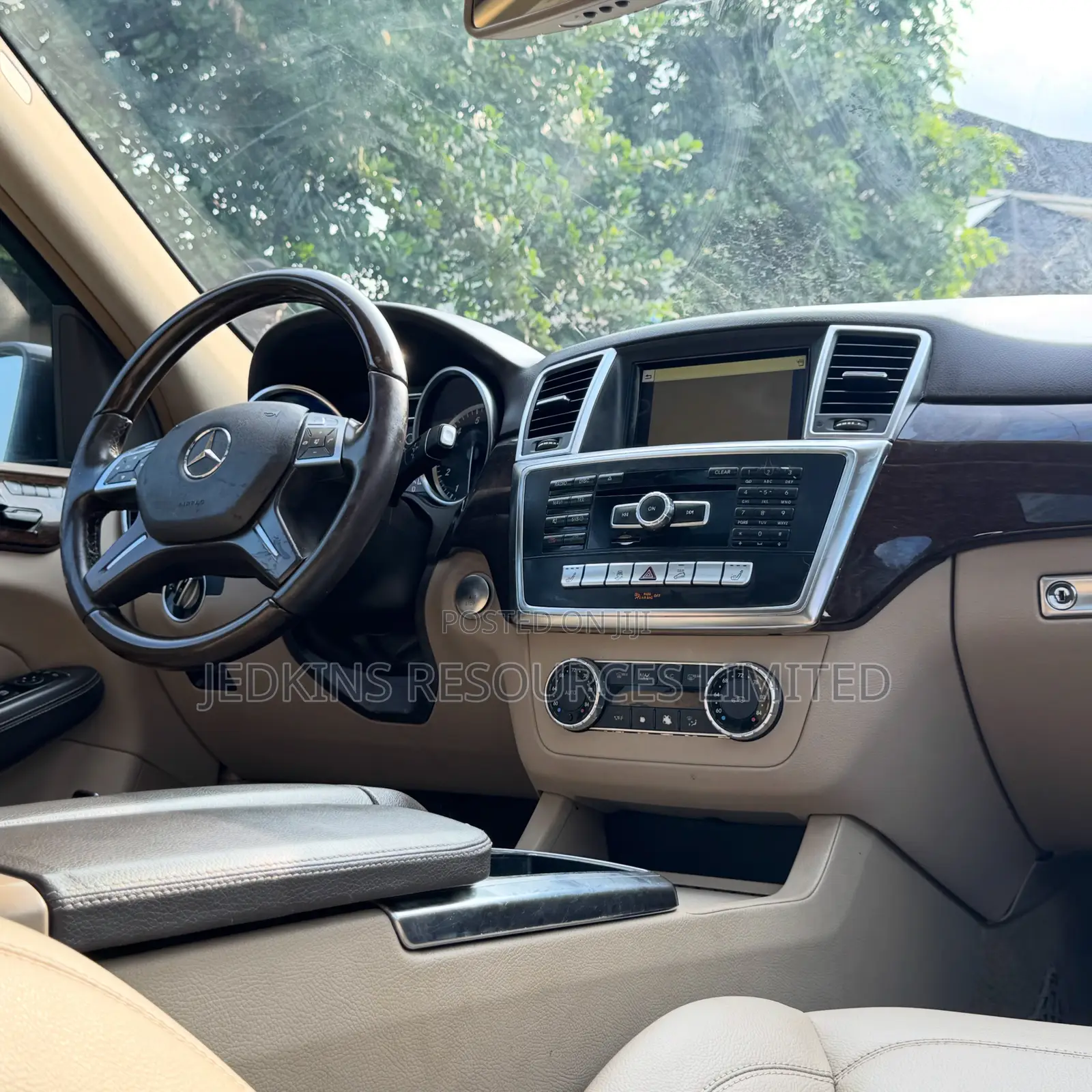 Mercedes-Benz M Class 2012 Brown