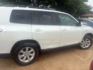 Toyota Highlander 2013 White