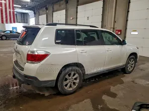 Toyota Highlander 2013 White