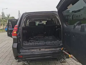 Toyota Land Cruiser Prado 2015 Black