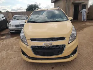 Chevrolet Spark 2013 Gold