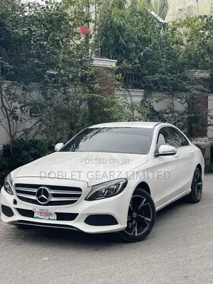 Mercedes-Benz C300 2015 White