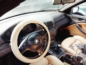 BMW 320i 2006 Black