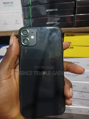 Apple iPhone 11 64 GB Black