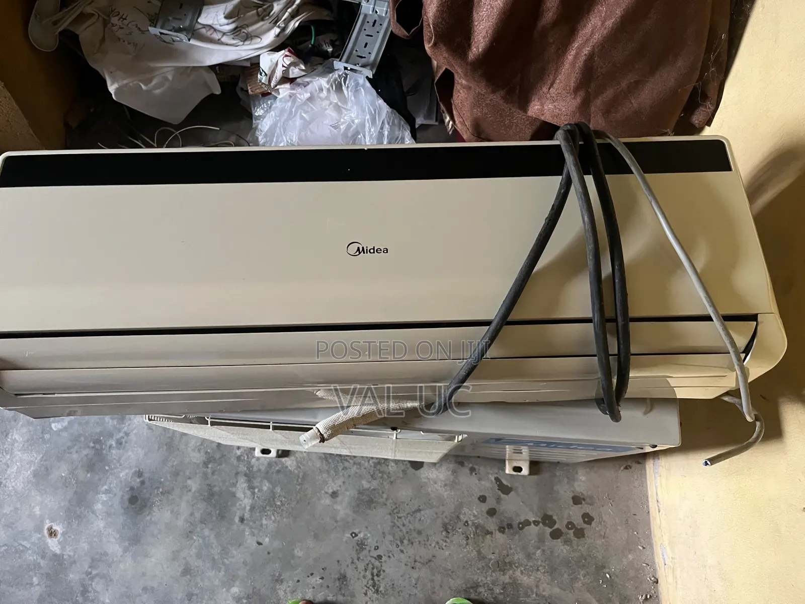 Relocation Sales Midea Air Conditioner