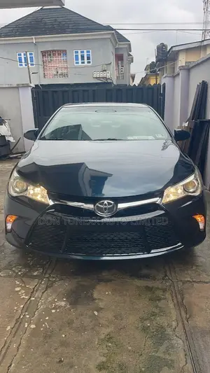 Toyota Camry LE 4dr Sedan (2.5L 4cyl 6A) 2015 Green