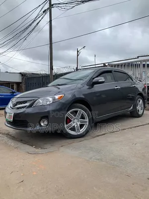 Toyota Corolla 2009 Gray