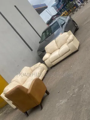 Foreign Leather Sofa Set Barely Used (3,2,1) Seaters