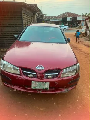 Nissan Almera