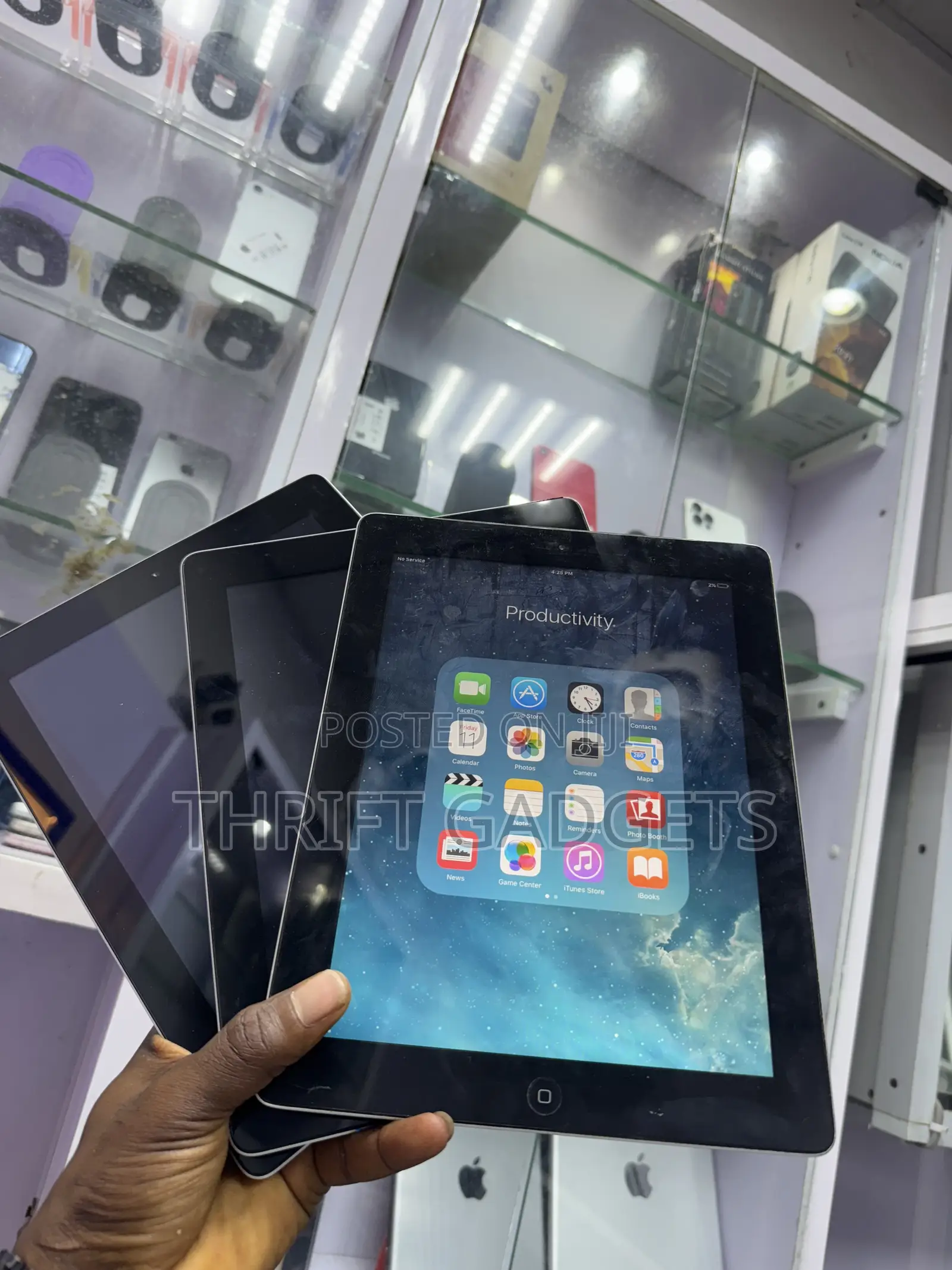 Apple iPad 2 Wi-Fi 16 GB Silver