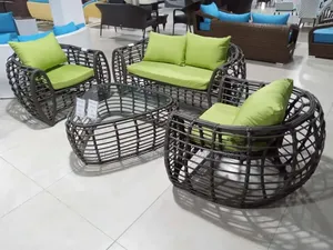 Exquisite Table and Chair