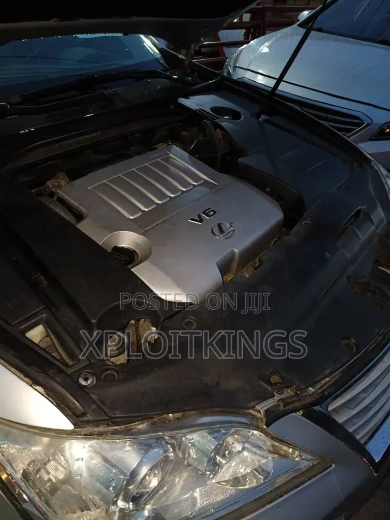 Lexus LX 570 2012 Silver