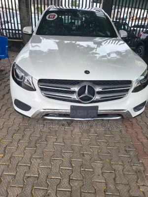 Mercedes-Benz GLC-Class 2019 White