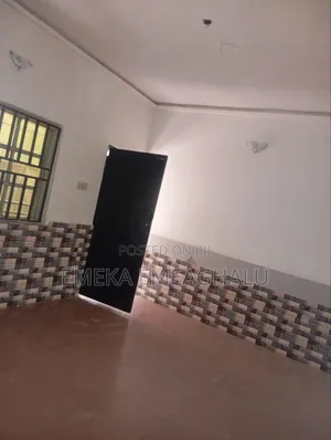 3bdrm Apartment in Thinkers Corner, Enugu for rent