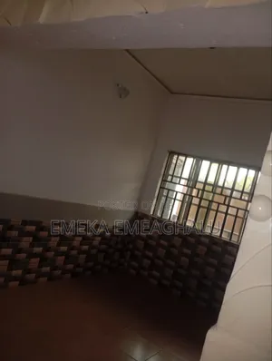 3bdrm Apartment in Thinkers Corner, Enugu for rent