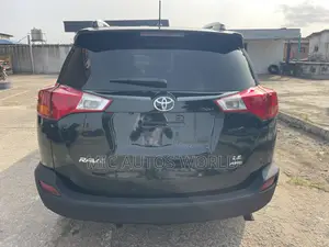 Toyota RAV4 2015 Black