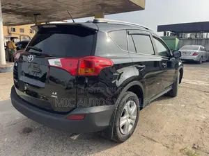 Toyota RAV4 2015 Black