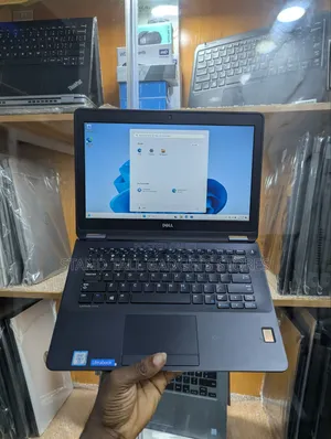Laptop Dell Latitude E7270 8GB Intel Core i7 SSD 256GB