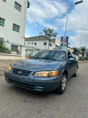 Toyota Camry 2002 Blue