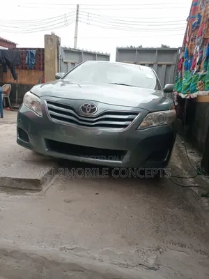 Toyota Camry 2010 Ivory