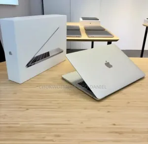 Laptop Apple MacBook Pro 2018 16GB Intel Core i7 SSD 512GB