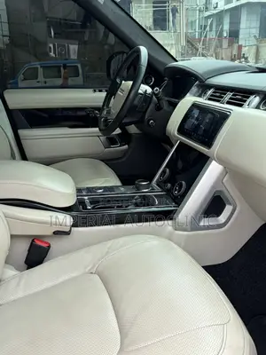 Land Rover Range Rover Vogue 2019 White