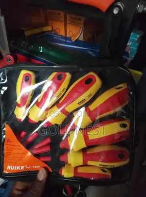 Ruike No. 7690 1000V Insulated Screwdriver Set