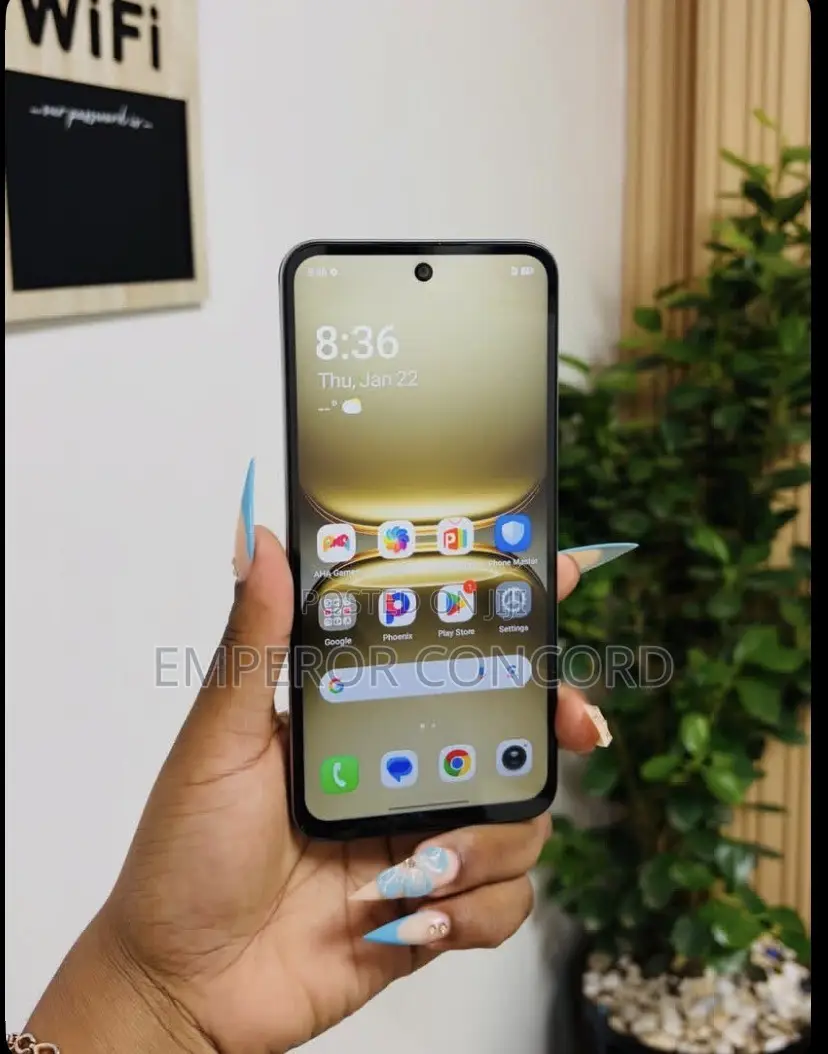 Tecno Spark 40 128 GB Silver