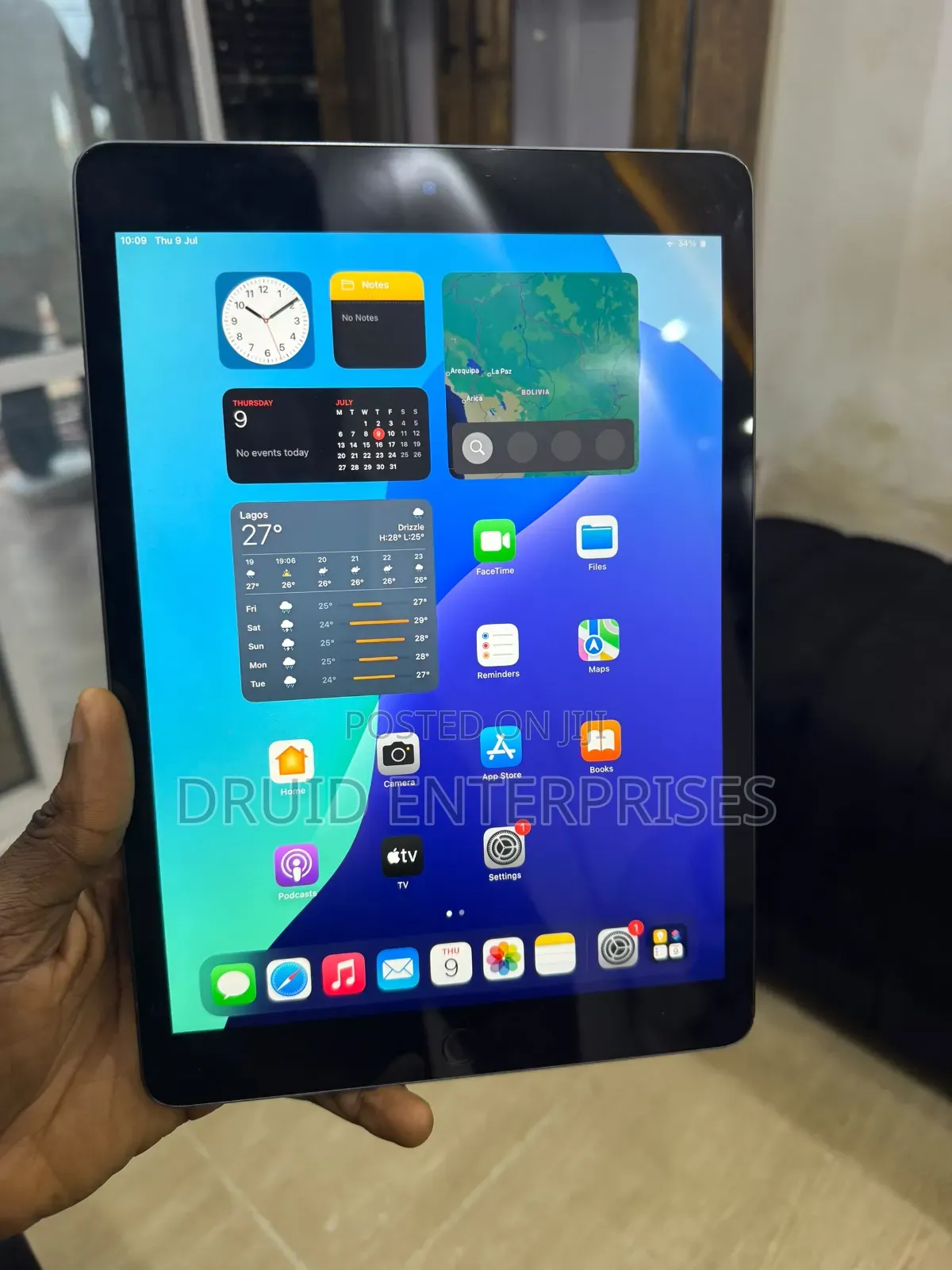Apple iPad 10.2 (2021) 64 GB Silver