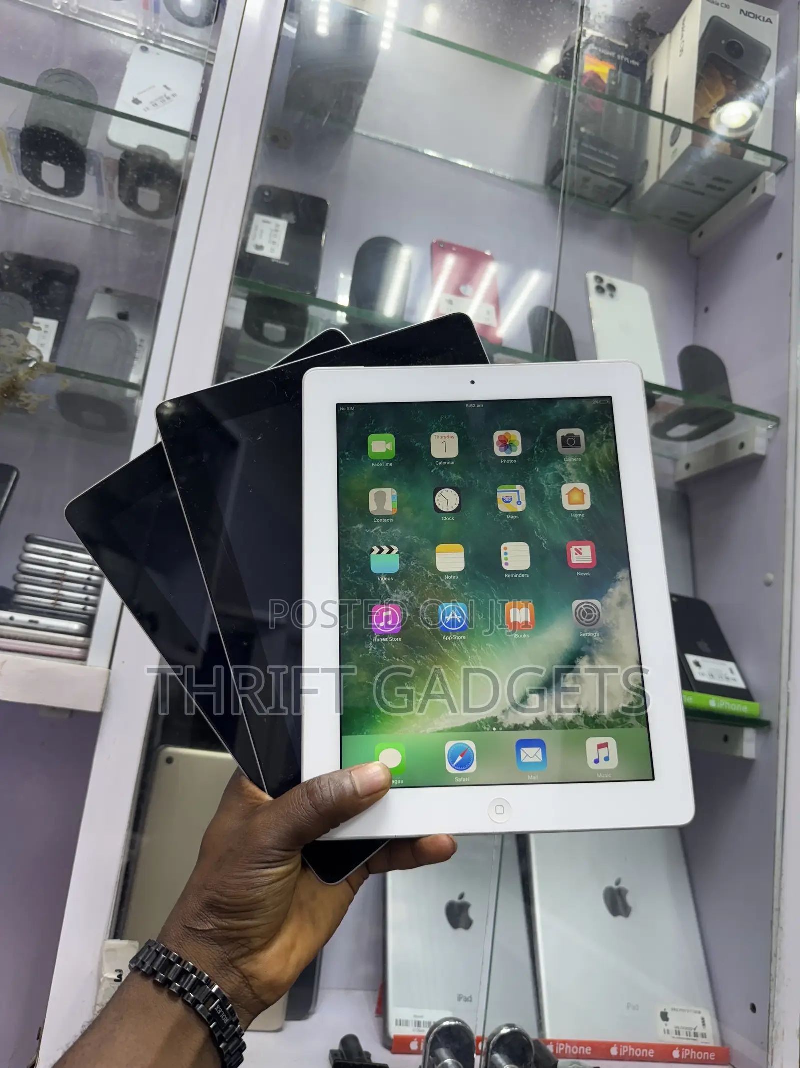 Apple iPad 4 Wi-Fi 16 GB Silver