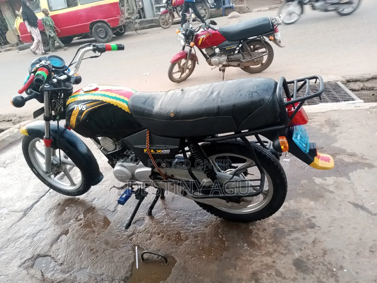 TVS HLX Plus ES 2022 Black