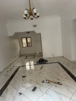 3bdrm Block of Flats in Durumi for rent