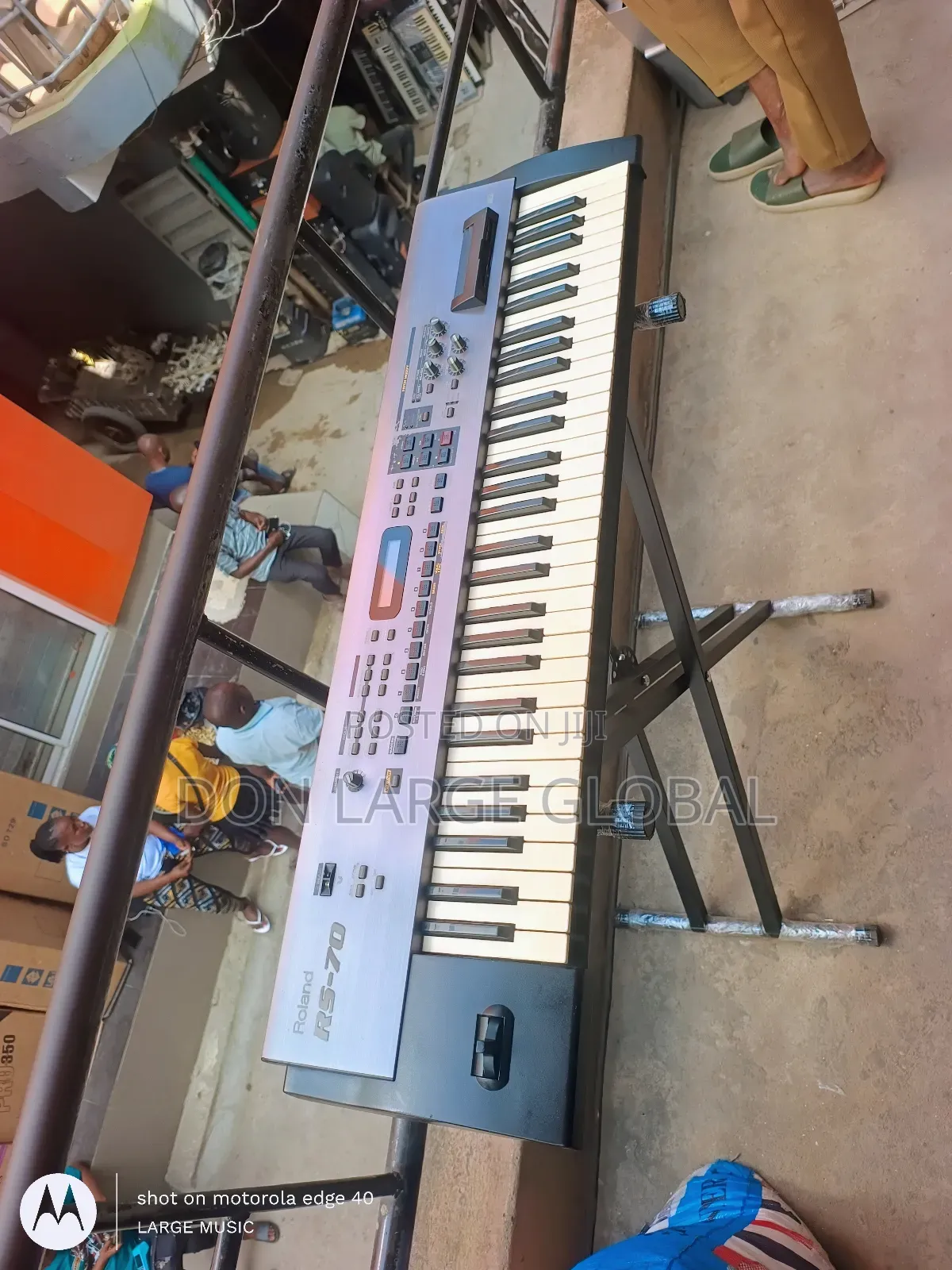 Roland Rs-70