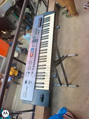 Roland Rs-70