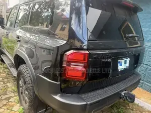 Toyota Land Cruiser Prado 2.4 Petrol 2024 Matt Black