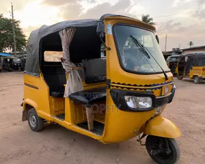 Tricycle 2022 Yellow