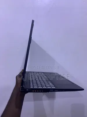 Laptop Gigabyte G6 16GB Intel Core i7 SSD 512GB