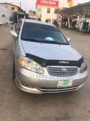Toyota Corolla 2004 Silver