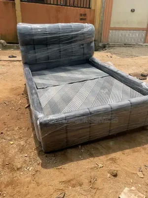 Bubble Type Bedframe