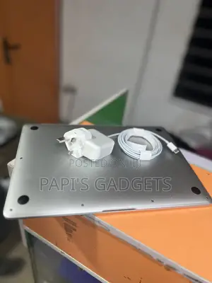 Laptop Apple MacBook Air 2020 M1 8GB Apple M1 SSD 256GB