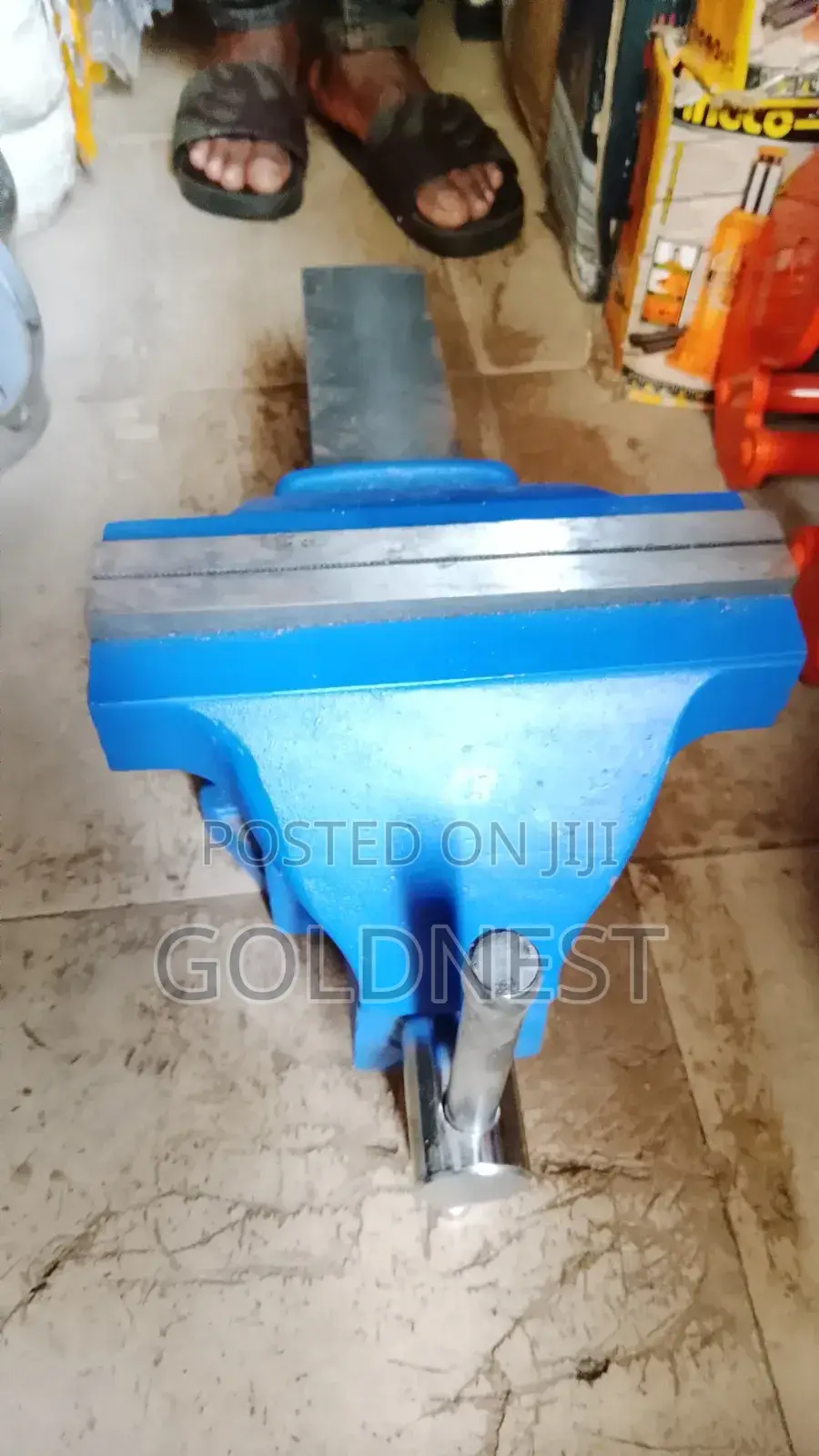 8-Inch Heavy-Duty Blue Bench/Table Vice