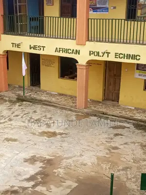 School Building Suitable for Multiple Purpose