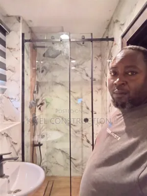 Silver Frame Shower Cubicle Design.