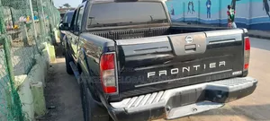 Nissan Frontier Automatic 2005 Black