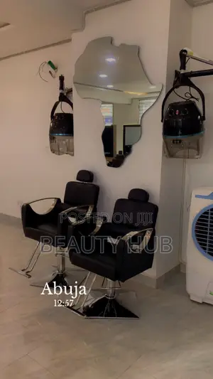 Salon Space Rental