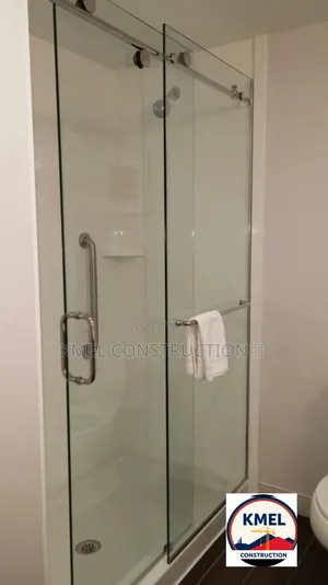 Classic Tempered Glass Shower Cabin